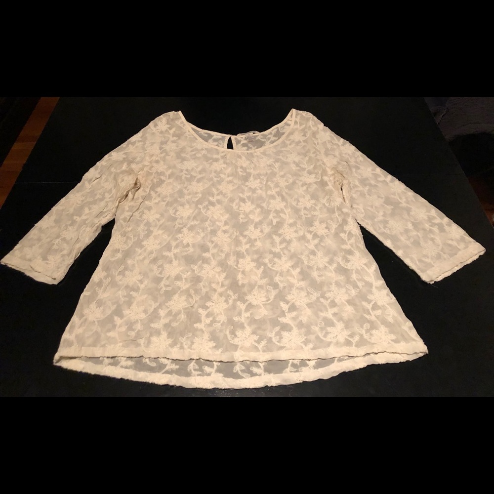 Lucky Brand cream lace embroidered top in GUC